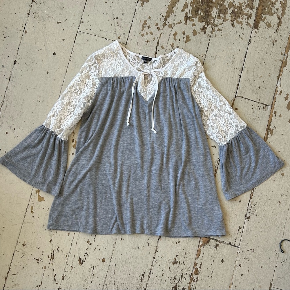 Hannah BoHo Lace Grey Peasant Blouse Top